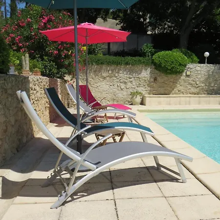 Guest house Le Castel 3*